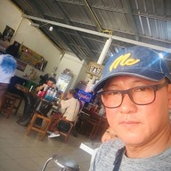 อ๊อดบะหมี่เกี๊ยว(ป้ามั่น สาขาฟอริด้า)