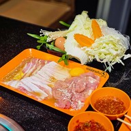 เมนูของร้าน หมูกระทะคนรวย Iconsiam ชั้น 5