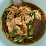 เมนูของร้าน เจ๊สมหมายเป็ดพะโล้