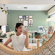 Aube Cafe - โอบคาเฟ่ ลำพูน