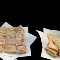 โรตีซิ่ง🏁 บังง'นุต👳🏾 (โรจนะ-หน้าเซเว่นกรีนแมนชั่น) ขายหน้าเซเว่นกรีนนแมนชั่นหลัง4ทุ่มขายในหมู่บ้านแกรนด์วิลเลจ ซอย1 ฝั่งตรงข้ามอาป๋า