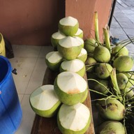 ร้านน้องเนยมะพร้าวน้ำหอมดำเนินสะดวก
