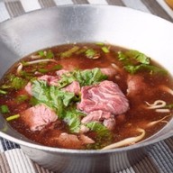 ก๋วยเตี๋ยววัดดงมูลเหล็ก พ.ศ.2497 สาขา The Spheres