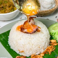 เส้นสด แกงหอม Sensodkenghom