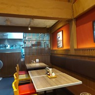 Ringer Hut BTS Phromphong