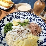 เมนูของร้าน Shiko Udon Bar (Silom Edge) สีลมเอจ