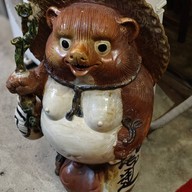 หน้าร้าน KIN IZAKAYA