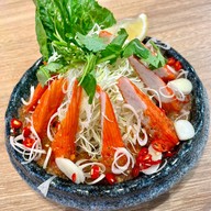 Tsubohachi สึโบฮาจิ (Robinson Ratchaphruek) โรบินสัน ราชพฤกษ์