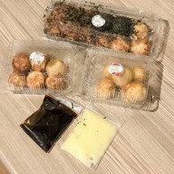ทาโกะยากิ (Takoyaki)  By S&J