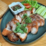 Makin Bar & Restaurant