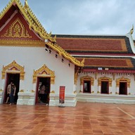 บรรยากาศ วัดพระธาตุเชิงชุมวรวิหาร