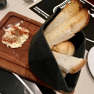 Bread & Butter Centara Hotel, Ubonratchathani