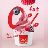 Lick the Lips เจริญนคร