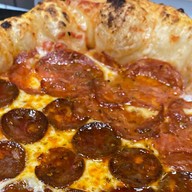 พิซซ่าห๊ะ pizza ha แป้งสด สาขาหลักสองพลาซ่า