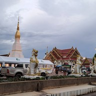 บรรยากาศ วัดพระธาตุเชิงชุมวรวิหาร