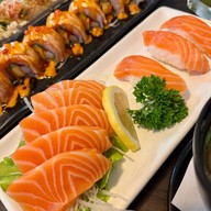 จูนิ ซูชิ สาขา1 แจ้งวัฒนะ24 สาขา1