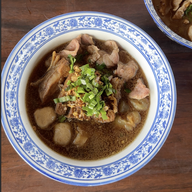 เมนูของร้าน โอชา ก๋วยเตี๋ยวเรือ คลอง9