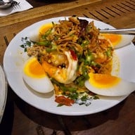 เมนูของร้าน ห้องทานข้าวสุพรรณิการ์ ทองหล่อ ทองหล่อ