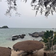 บรรยากาศ Curve Beach Cafe