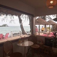 บรรยากาศ Curve Beach Cafe