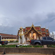 บรรยากาศ วัดพระธาตุเชิงชุมวรวิหาร