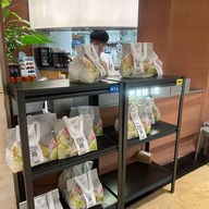 Sue Dimsum  century Link Mall