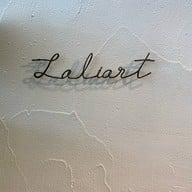 Lilou & Laliart  - ลิลู ละเลียด อารีย์ (Ari)