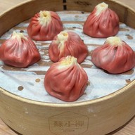 Sue Dimsum  century Link Mall