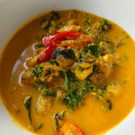 ข้าวต้มปลา ครัวบ้านเจ๊ใหญ่