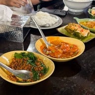 ครัวโอวี (Krua O.V.)