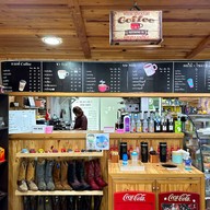 บรรยากาศ อิ่มบุญ Coffee Shop