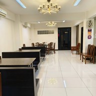 ข้าวต้มปลา ครัวบ้านเจ๊ใหญ่