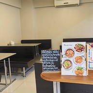 ข้าวต้มปลา ครัวบ้านเจ๊ใหญ่