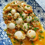 ข้าวต้มปลา ครัวบ้านเจ๊ใหญ่