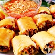 ร้านยำยำรสเด็ดเจ้าเก่า สีลมซอย 10