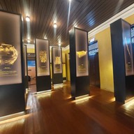 ศาลากลางจังหวัดสิงห์บุรี (หลังเก่า)