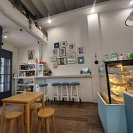 Churn Cafe สีลม