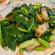 กะทะเจ๊นิด ตลาดเพชรพลอย