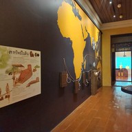 ศาลากลางจังหวัดสิงห์บุรี (หลังเก่า)