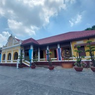 ศาลากลางจังหวัดสิงห์บุรี (หลังเก่า)