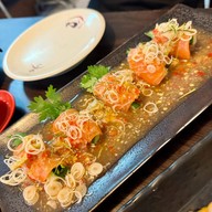 จูนิ ซูชิ สาขา1 แจ้งวัฒนะ24 สาขา1