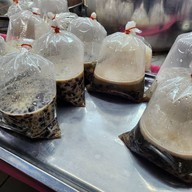 ขนมหวานแม่ปราณี