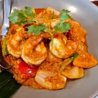 Charm Eatery and Bar สาธร