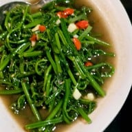 ใบไม้ร่าเริง วิภาวดี 48