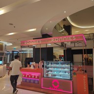 บรรยากาศ Eight Thonglor