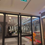 บรรยากาศ Eight Thonglor