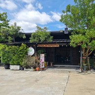 บรรยากาศ Bosu Coffee House สาขา2  ซอยคุ้มเกล้า 11