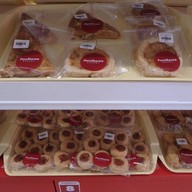 บรรยากาศ PonMaree Bakery (พรมารีย์เบเกอรี่)  ซีคอนสแควร์ ศรีนครินทร์ ชั้น 2 โซนโลตัส