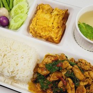 ข้าวแกงปักษ์ใต้มหาชน อาหารใต้ ทำสด 24 ชม. (เกษตรนวมินทร์ แยกลาดพร้าว-วังหิน) ลาดพร้าว