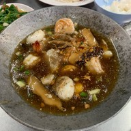 ดวงพรข้าวต้มรอบดึก (ข้างโรงรับจำนำ)